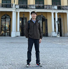 Kaixuan Li